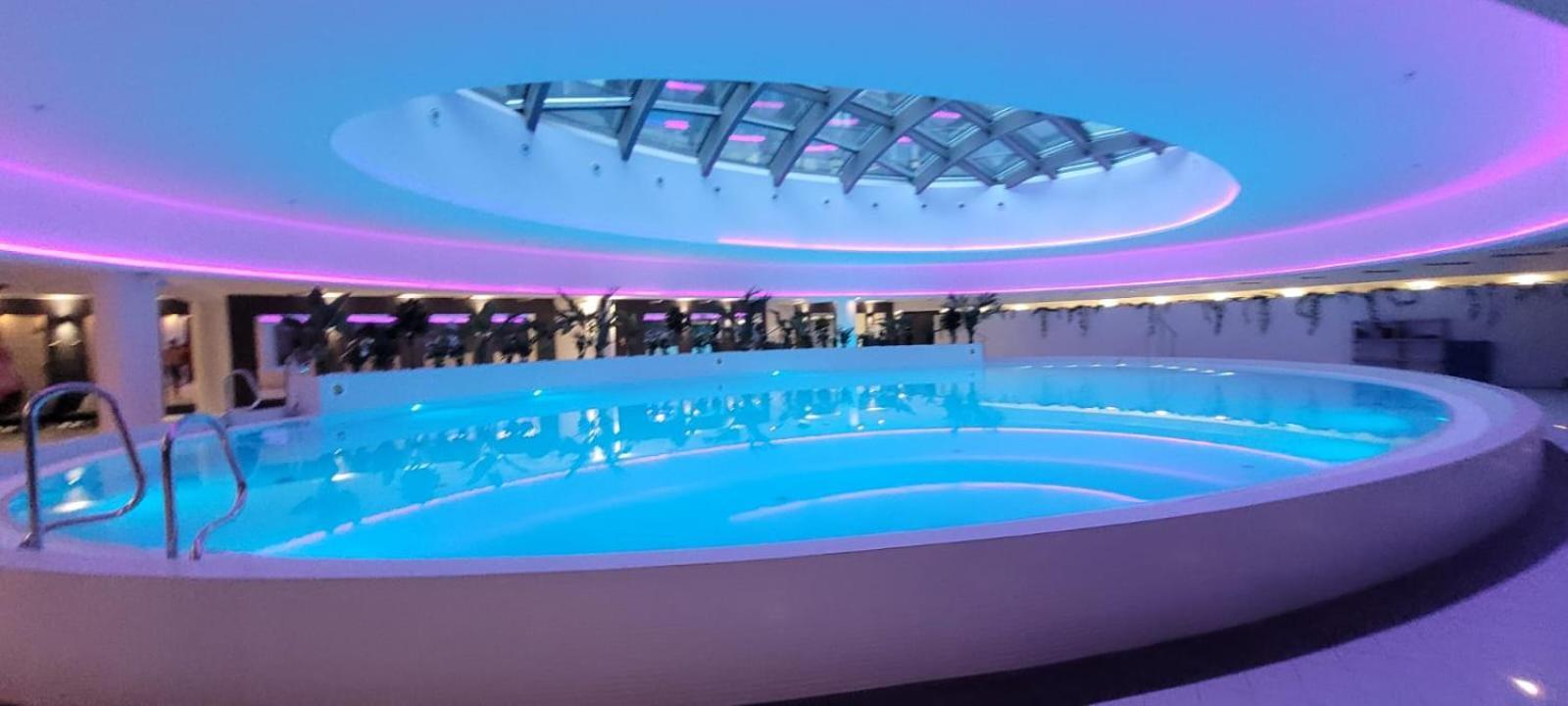King Piastow & Spa شتشيتسين المظهر الخارجي الصورة